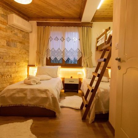 Te Kalaja Rooms Gjirokaster Luaran gambar