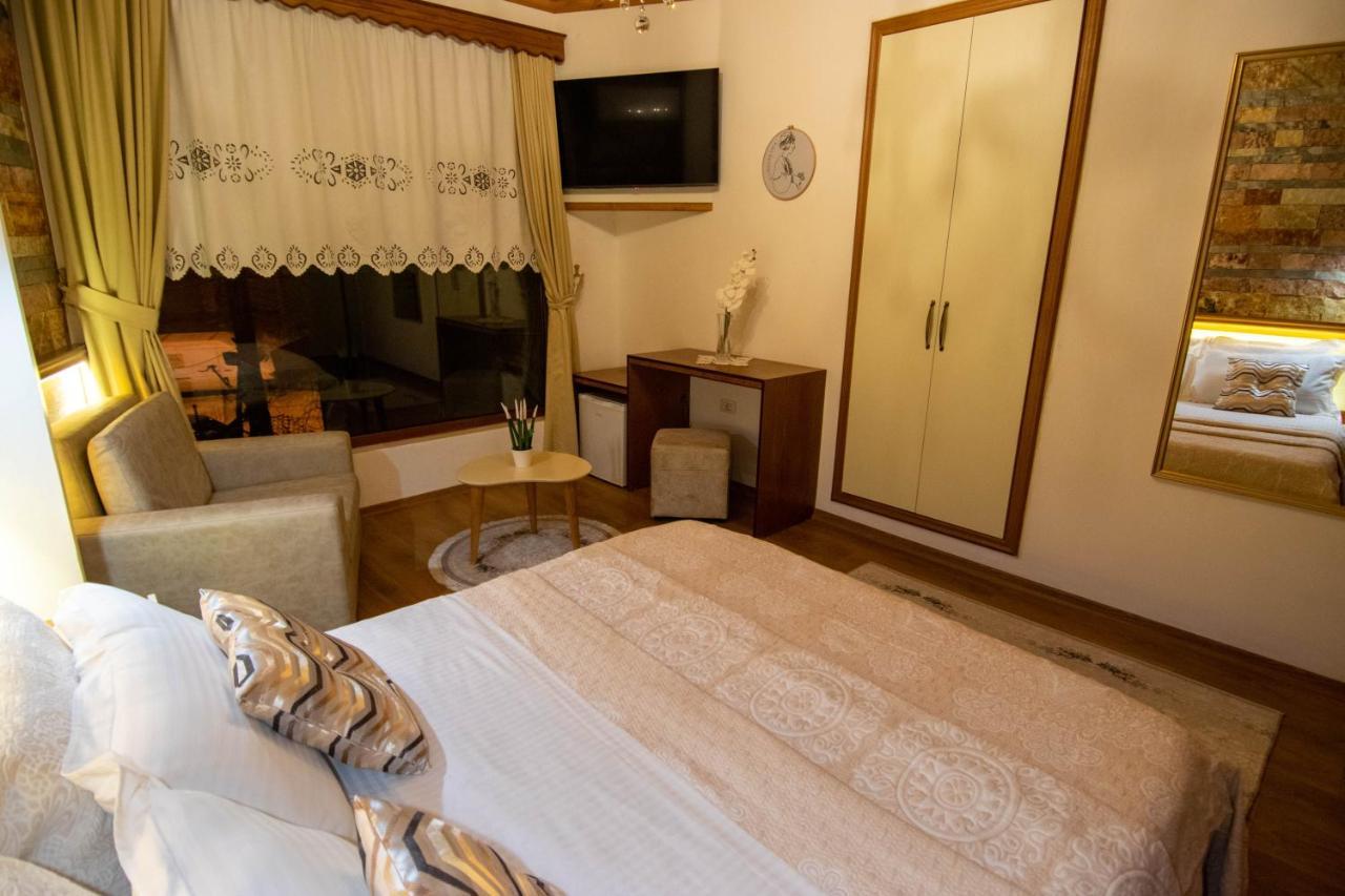 Te Kalaja Rooms Gjirokaster Luaran gambar
